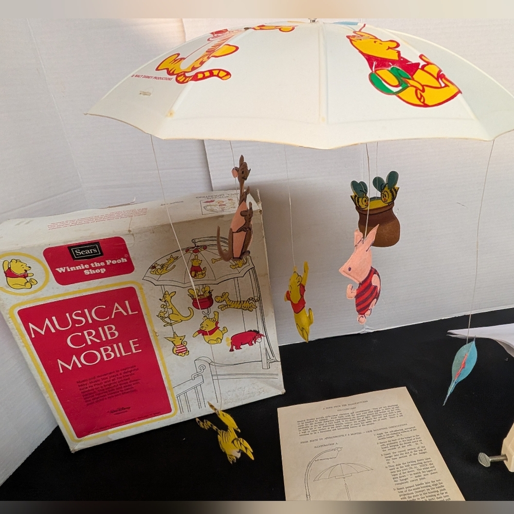 Vintage 70's Disney Winnie The Pooh Musical  Baby Crib Mobile In Box